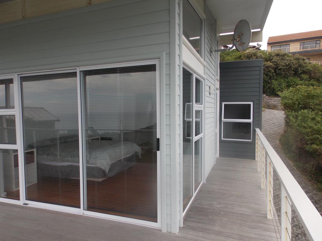 By The Sea Vacation Home Brenton-on-Sea Bagian luar foto