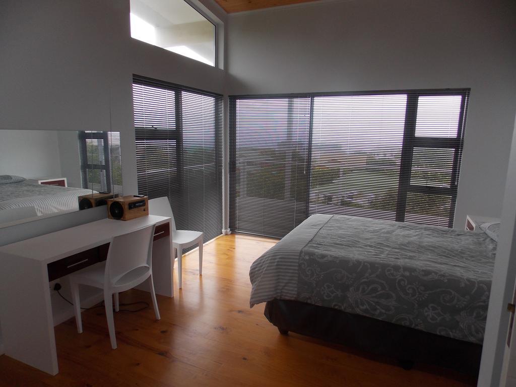 By The Sea Vacation Home Brenton-on-Sea Bagian luar foto