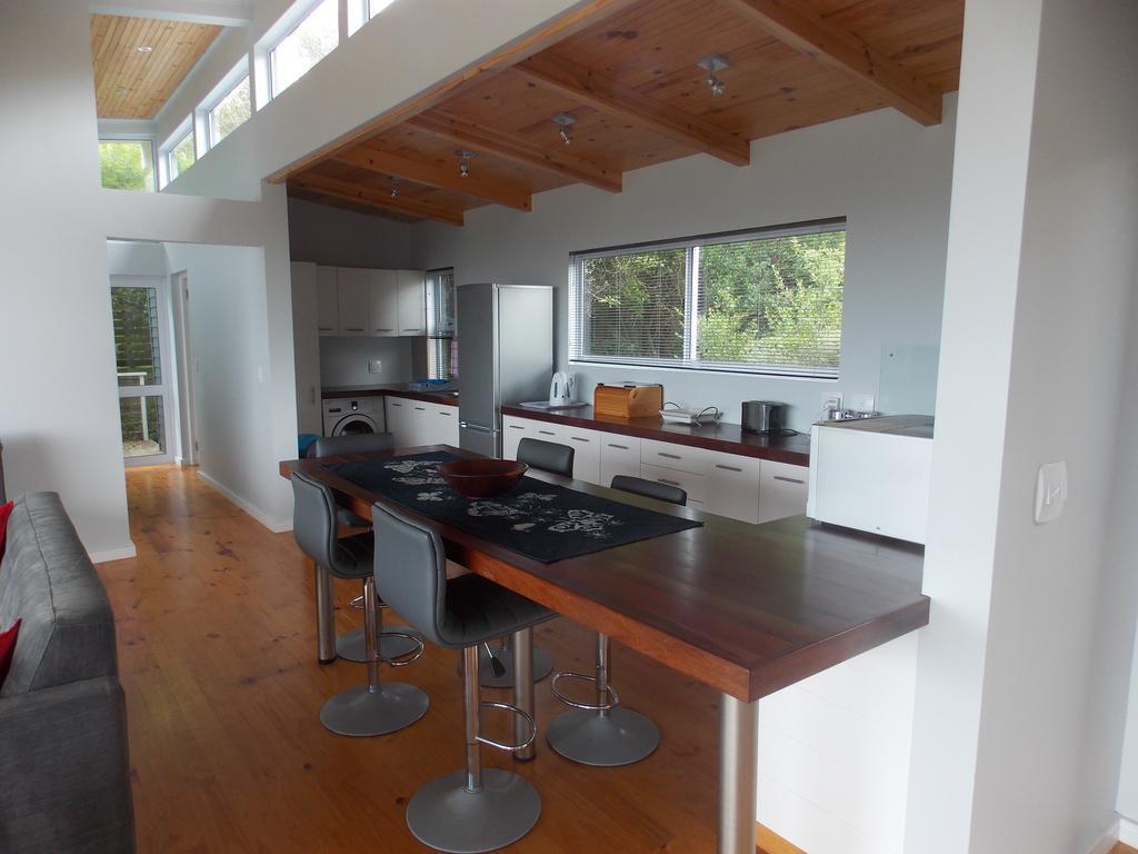 By The Sea Vacation Home Brenton-on-Sea Bagian luar foto